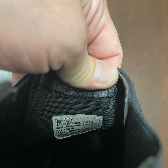 Perry Ellis Chelsea Boots - Picture 5 of 6